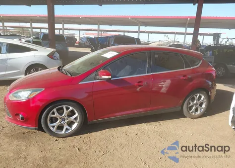 2014 Ford Focus Titanium from USA, damaged, VIN 1FADP3N20EL463437